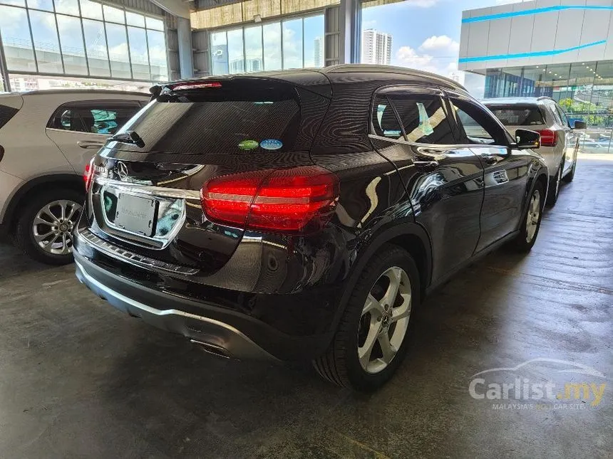 2017 Mercedes-Benz GLA180 SUV