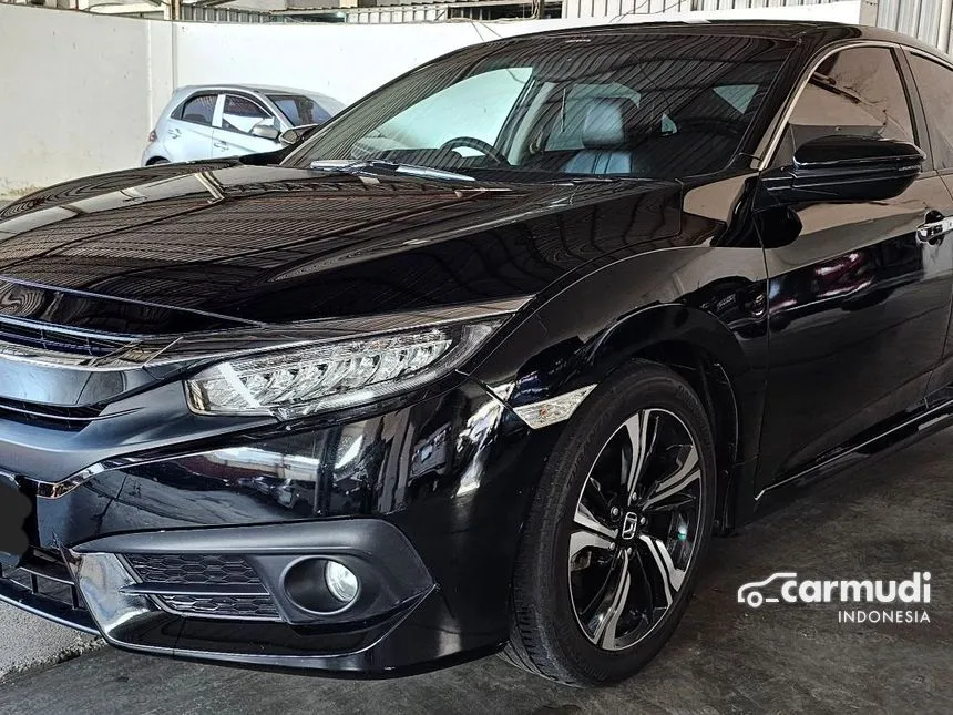 2016 Honda Civic ES Sedan