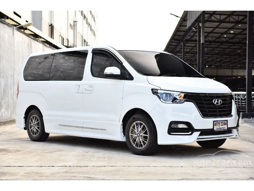 2024 Hyundai H-1 Elite FE Van