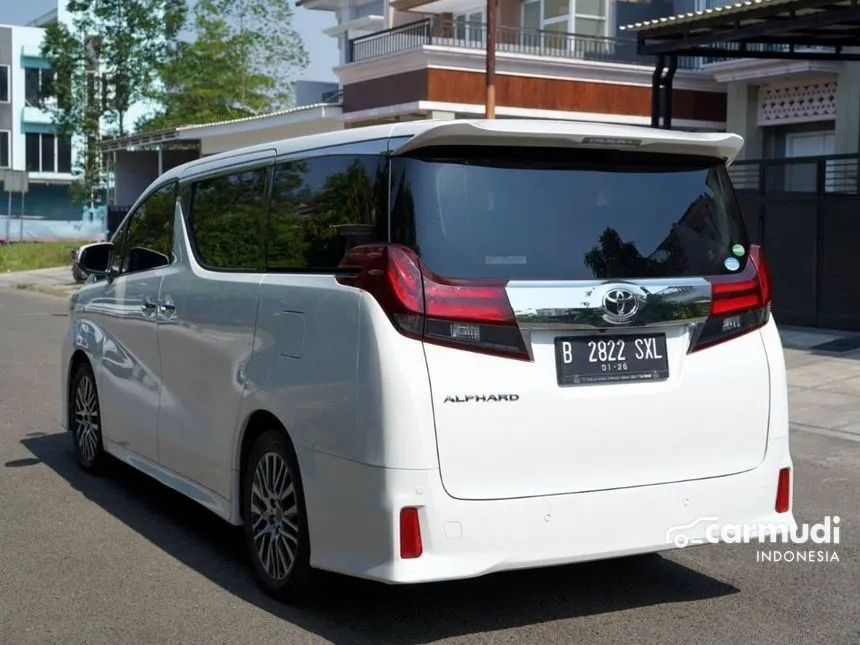 2015 Toyota Alphard SC MPV