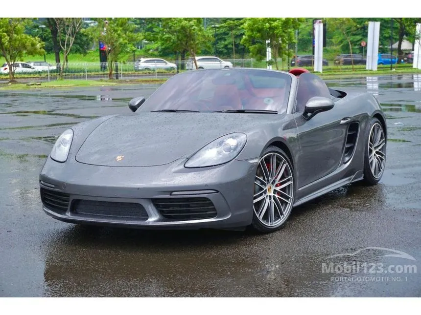 2021 Porsche 718 Boxster S Convertible