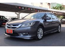 2013 Honda Accord 2.0 (ปี 13-17) EL NAVI Sedan