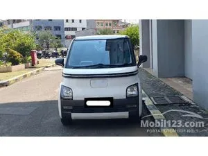 2022 Wuling Air EV Standard Range Hatchback