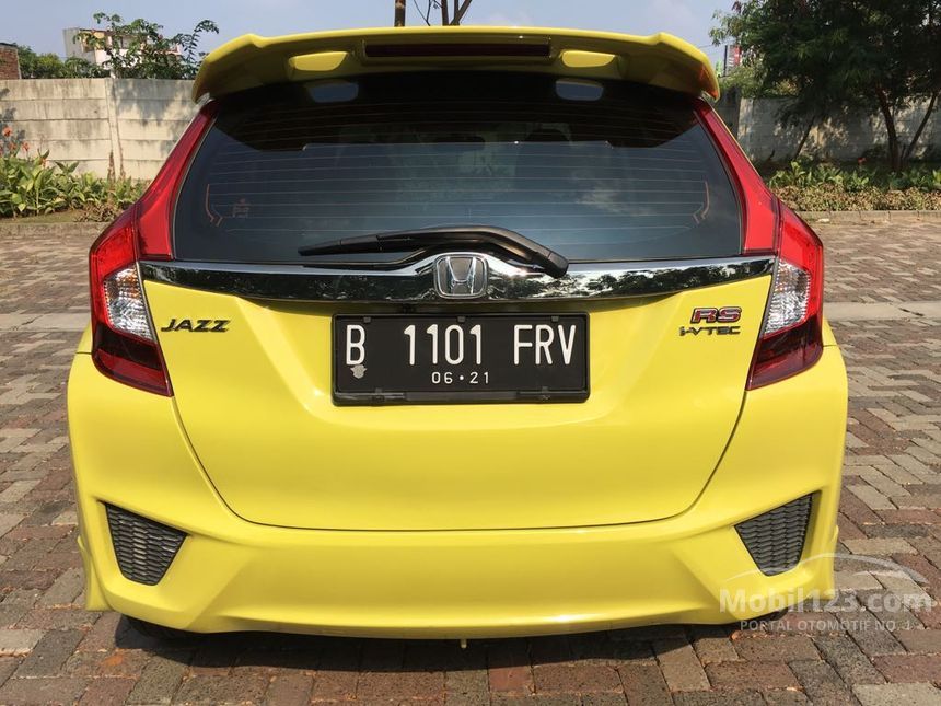 Jual Mobil  Honda  Jazz  2021 RS 1 5 di Jawa Barat Manual 