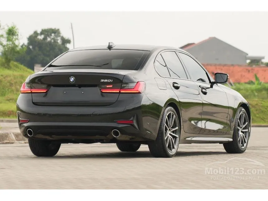 2020 BMW 320i Sport Sedan