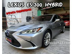 2020 Lexus ES 300h 2.5 Ultra Luxury Sedan