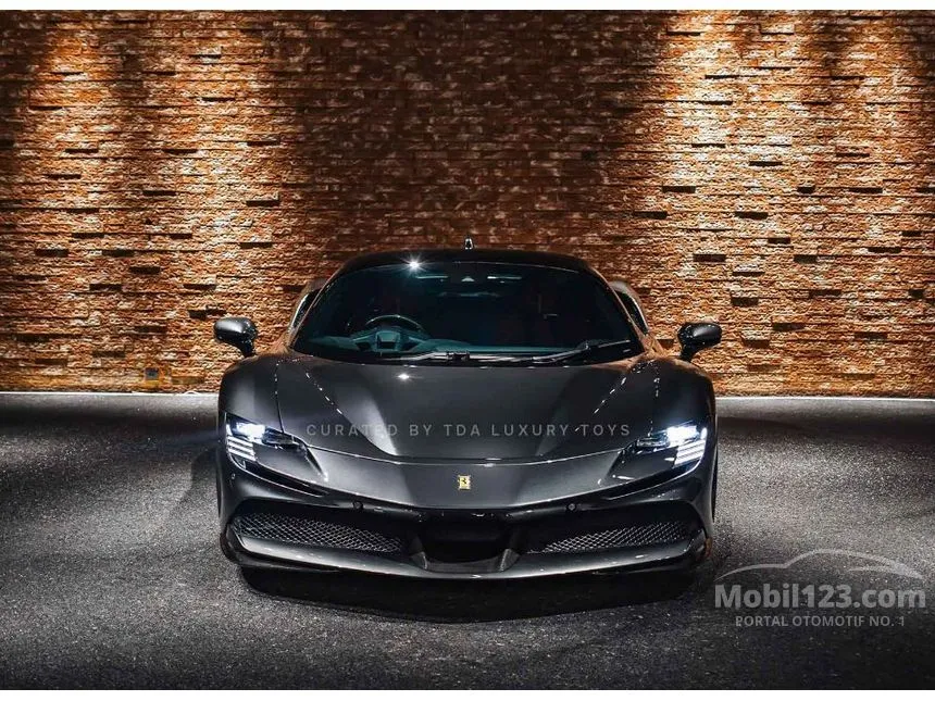 2022 Ferrari SF90 Stradale Coupe