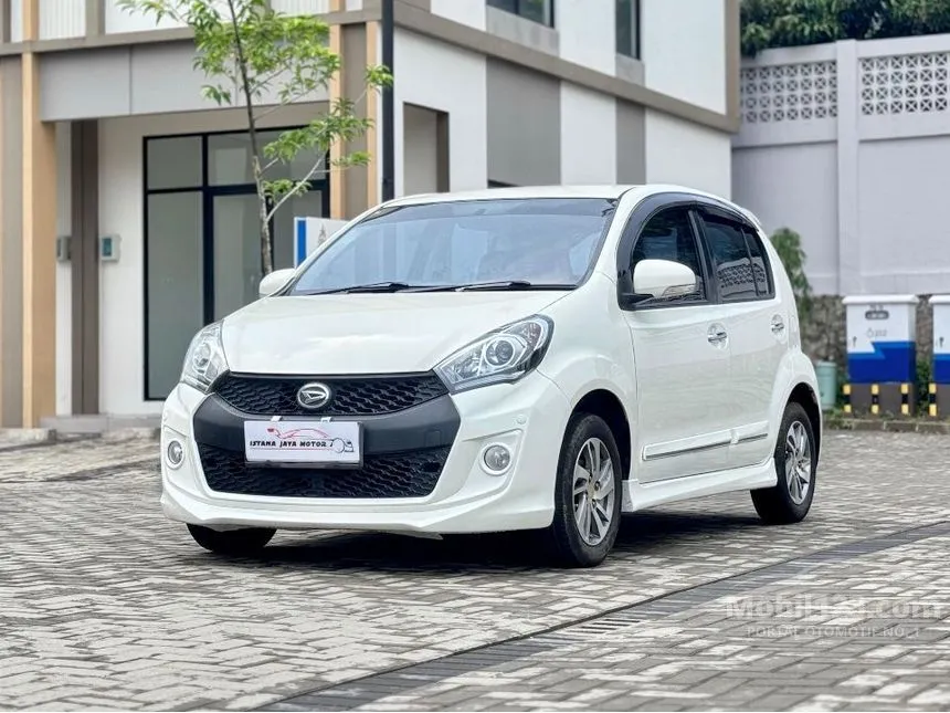 2017 Daihatsu Sirion D Hatchback
