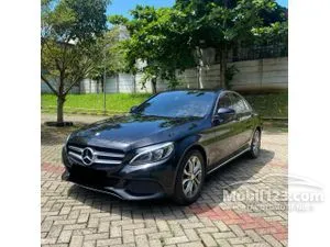 2016 Mercedes-Benz C200 2.0 Avantgarde Sedan