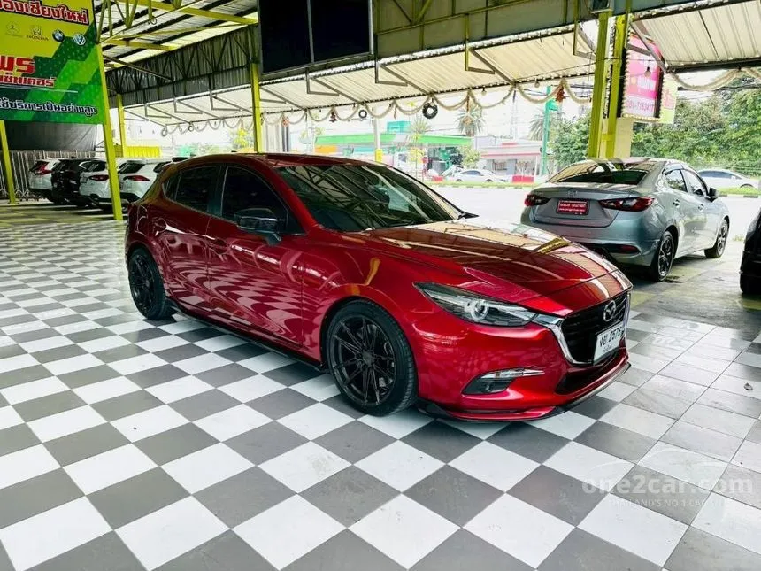 2019 Mazda 3 S Sports Hatchback