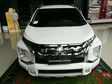MITSUBISHI XPANDER CROSS PROMO AKHIR TAHUN