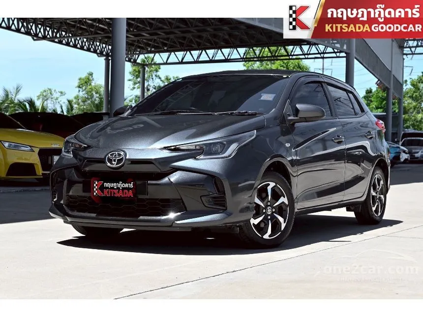 2023 Toyota YARIS Sport Hatchback