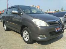 Toyota Innova G Luxury 2.0 mt 2011 grey full orisinil