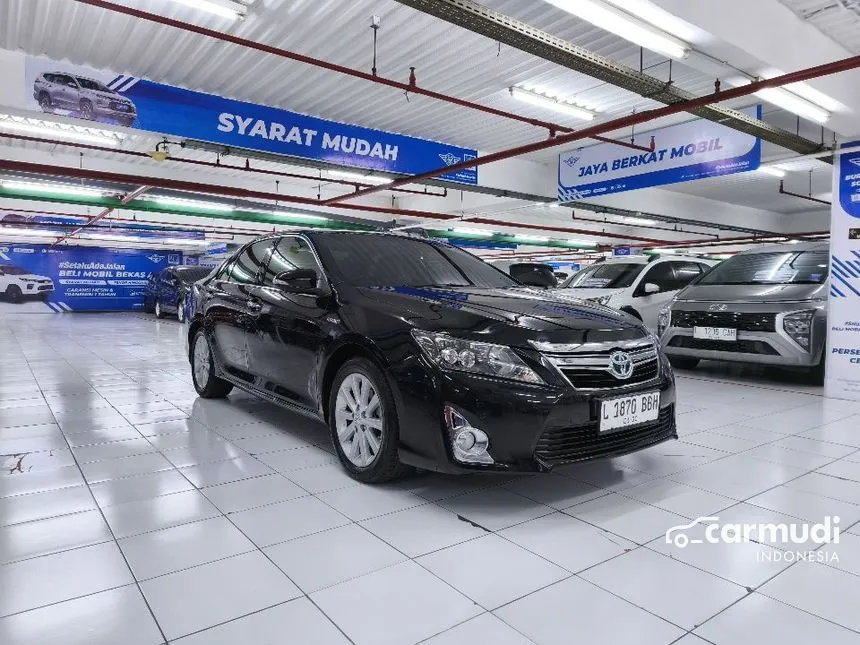 2014 Toyota Camry Hybrid Sedan