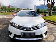 2015 Toyota Corolla Altis 1.8 V Sedan