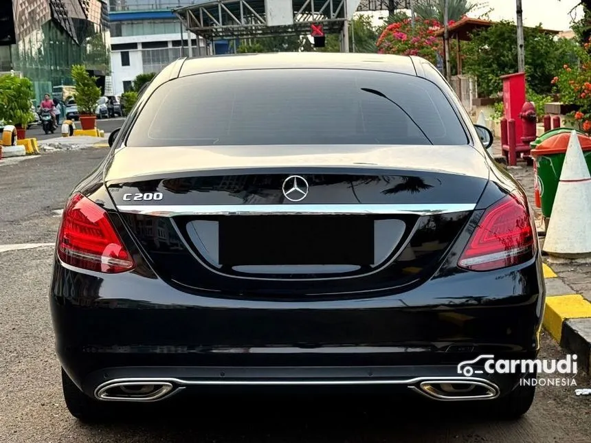 2018 Mercedes-Benz C200 EQ Boost Avantgarde Line Sedan
