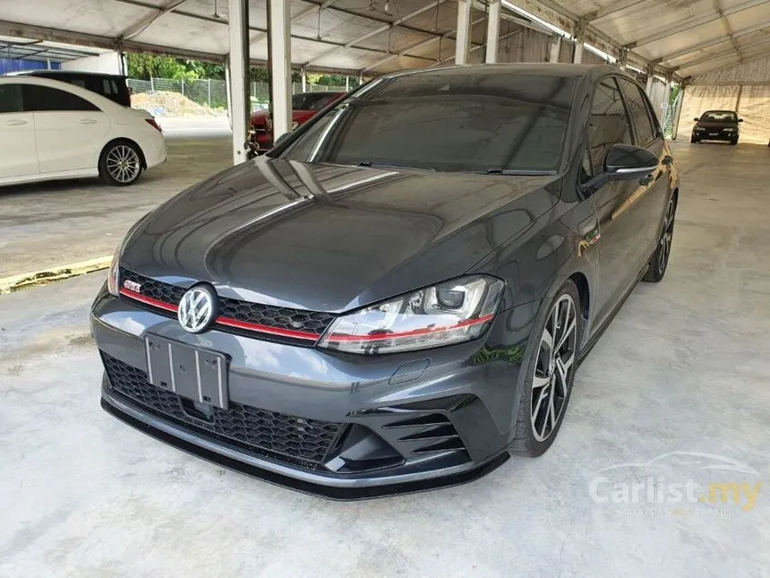 2016 Volkswagen Golf GTi Hatchback