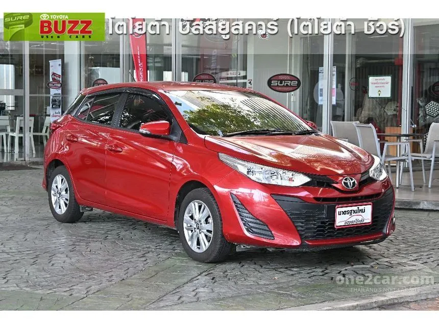 2019 Toyota YARIS E Hatchback