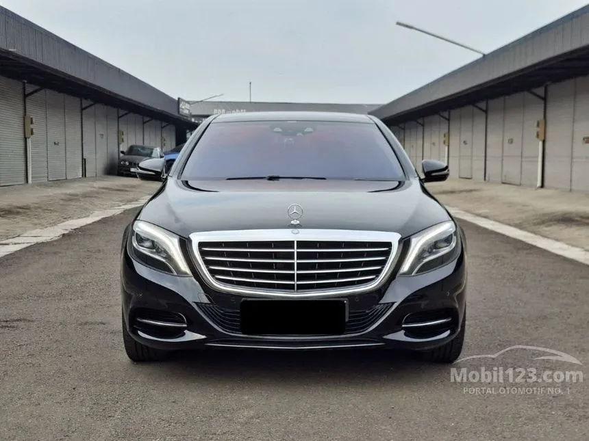 2014 Mercedes-Benz S400L Exclusive Sedan