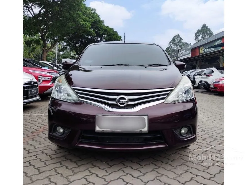 Jual Mobil Nissan Grand Livina 2017 XV 1.5 di DKI Jakarta Automatic MPV Marun Rp 118.500.000