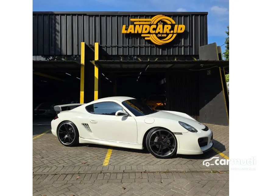 2010 Porsche Cayman Standard Coupe