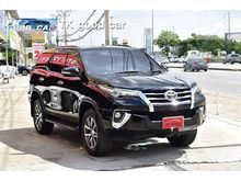 2017 Toyota Fortuner 2.4 (ปี 15-18) V SUV