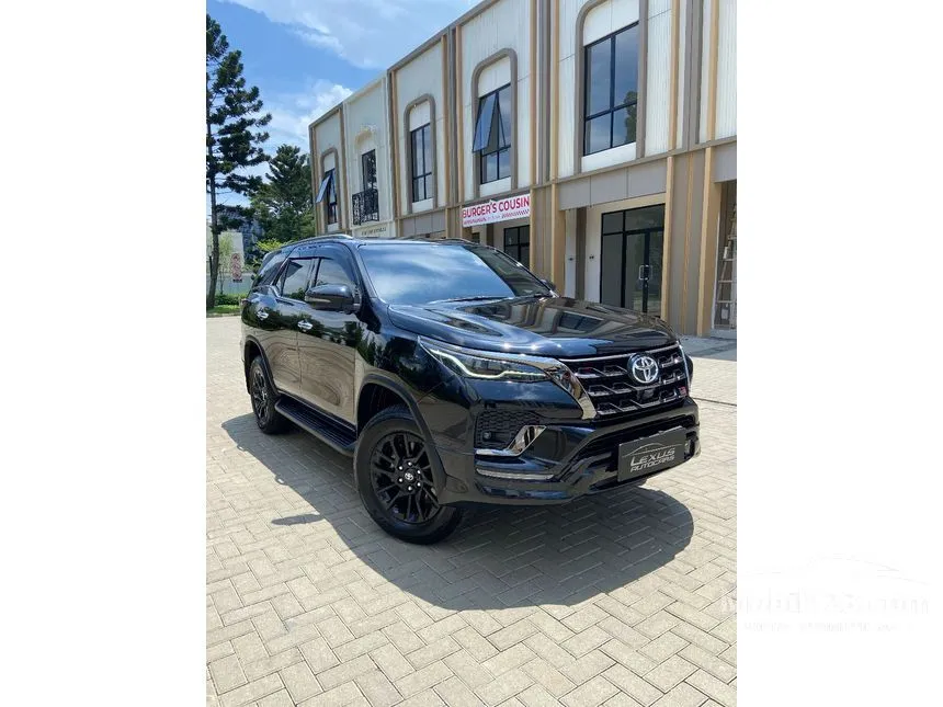 2023 Toyota Fortuner GR Sport 4X2 SUV