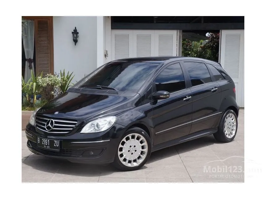 Jual Mobil Mercedes-Benz B170 2008 B170 1.7 Di Yogyakarta Automatic ...