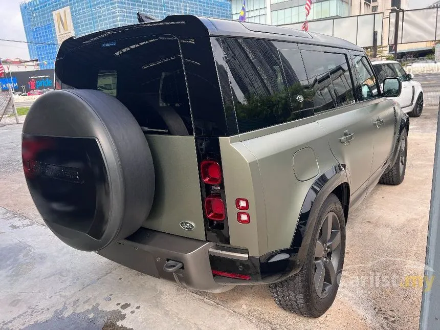 2021 Land Rover Defender 110 D300 SUV