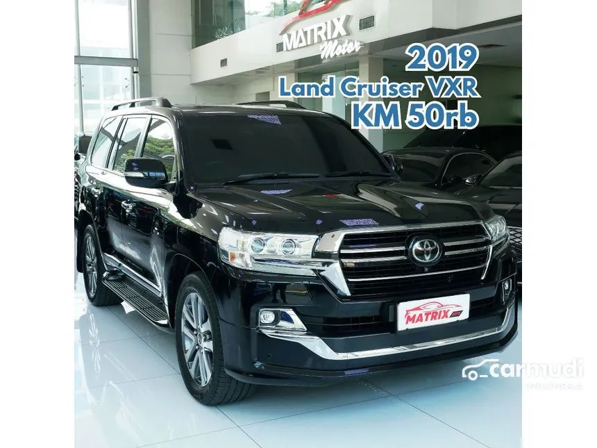 2018 Toyota Land Cruiser 200 VX-R SUV
