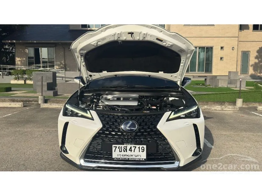 2021 Lexus UX250h Grand Luxury Hatchback