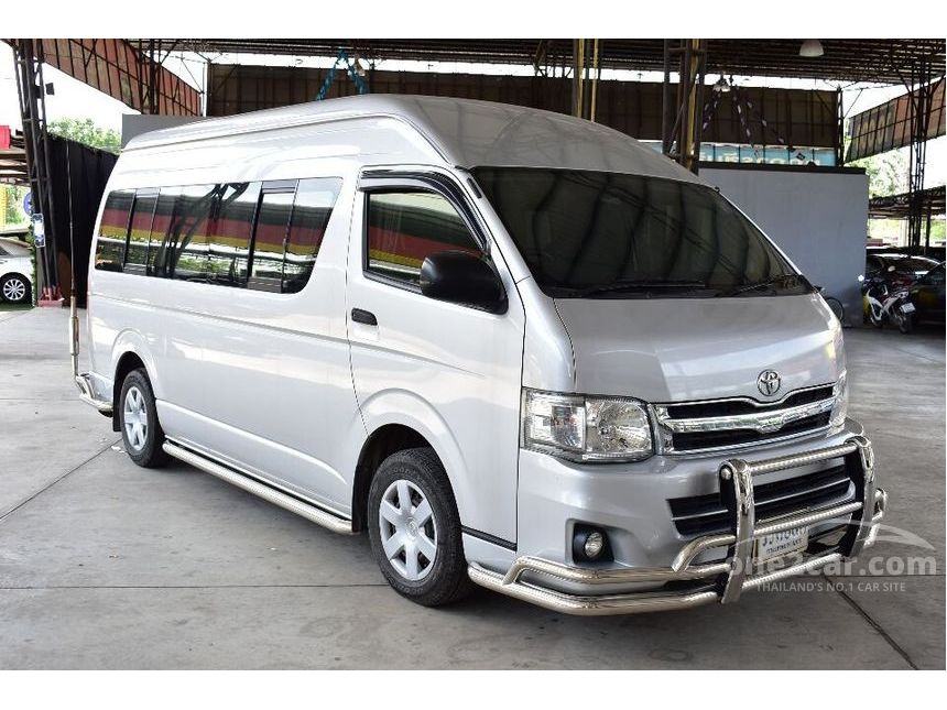 Toyota Hiace 2013 D4D 3.0 in กรุงเทพและปริมณฑล Manual Van สีเทา for ...