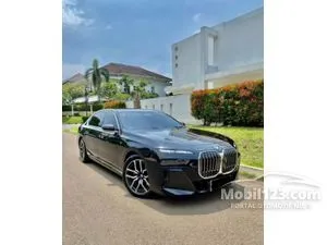 2023 BMW 735i 3.0 M Sport Sedan