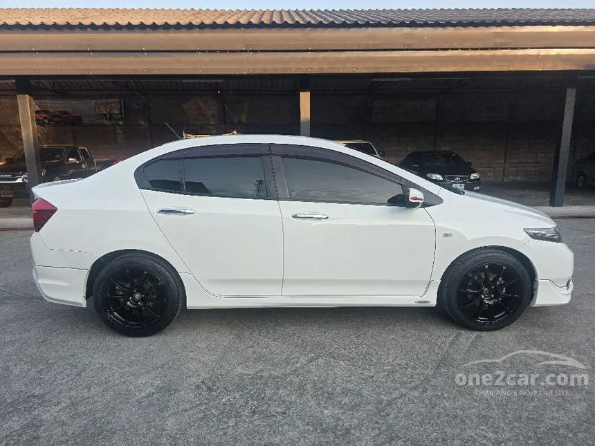 2013 Honda City V Modulo 01 Sedan