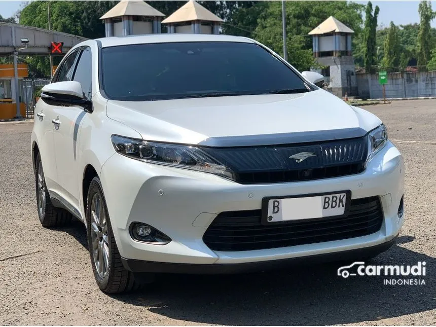 2014 Toyota Harrier SUV