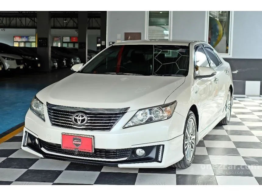 2015 Toyota CAMRY G Extremo Sedan