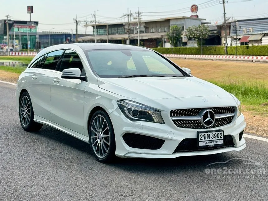 2016 Mercedes-Benz CLA250 AMG Shooting Brake Sport Wagon
