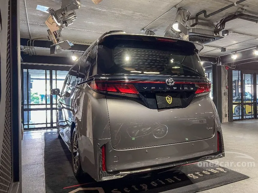 2026 Toyota VELLFIRE HEV Z Premier Van