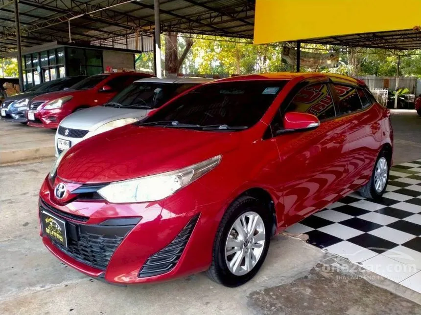 2019 Toyota YARIS E Hatchback