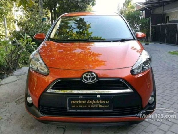  Toyota  Sienta  Mobil  Bekas Baru dijual di Surabaya Jawa 