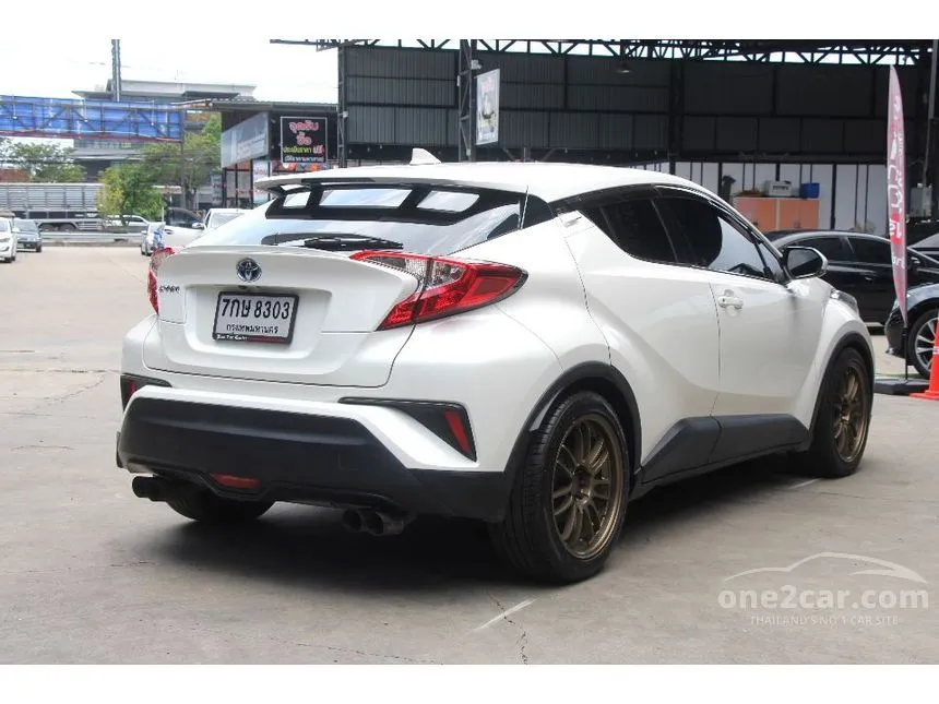 2018 Toyota C-HR Mid SUV