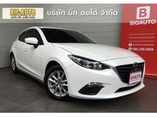 2015 Mazda 3 2.0 (ปี 14-17) E Sports Hatchback AT