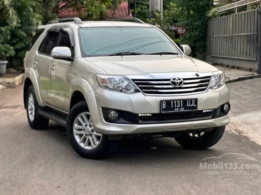 Jual Mobil Toyota Fortuner 2014 G Luxury 2.7 di Banten Automatic SUV Silver Rp 232.000.000
