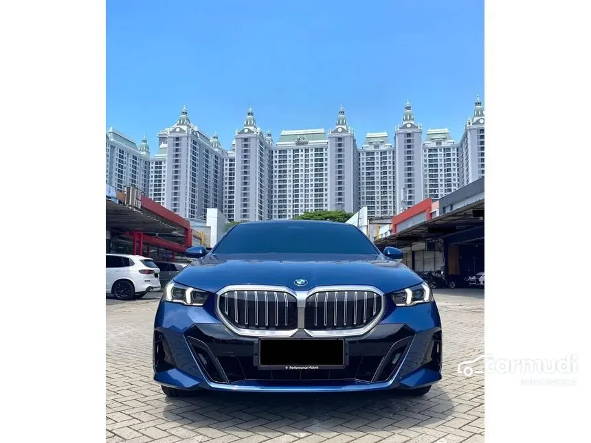 2024 BMW 520i M Sport Sedan