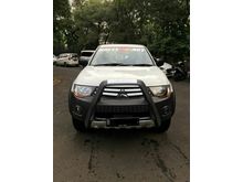Mitsubishi Strada Triton 2.8 GLX HDX Diesel 4x4 DC MT - Putih - 2014 Pemakaian 2015