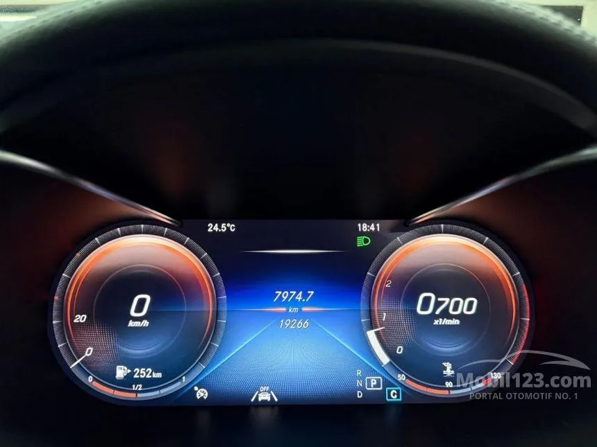 2020 Mercedes-Benz C300 AMG Line Sedan
