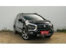 2023 Mitsubishi Xpander Cross 1.5 Premium MPV - BERGARANSI 1 TAHUN