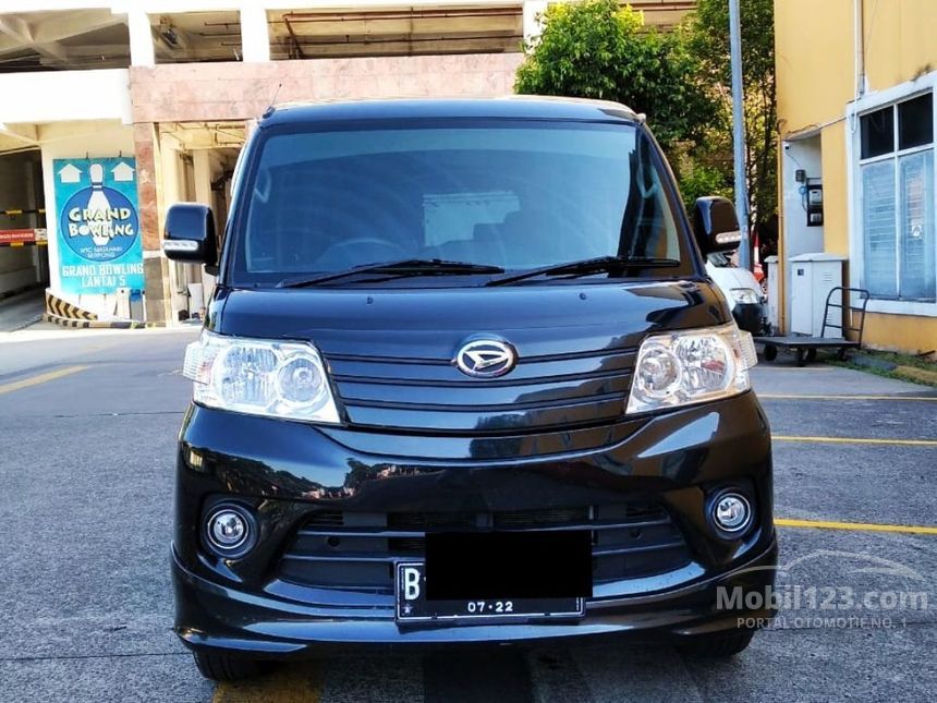 Jual Mobil Daihatsu Luxio  2022 D 1 5 di DKI Jakarta Manual 