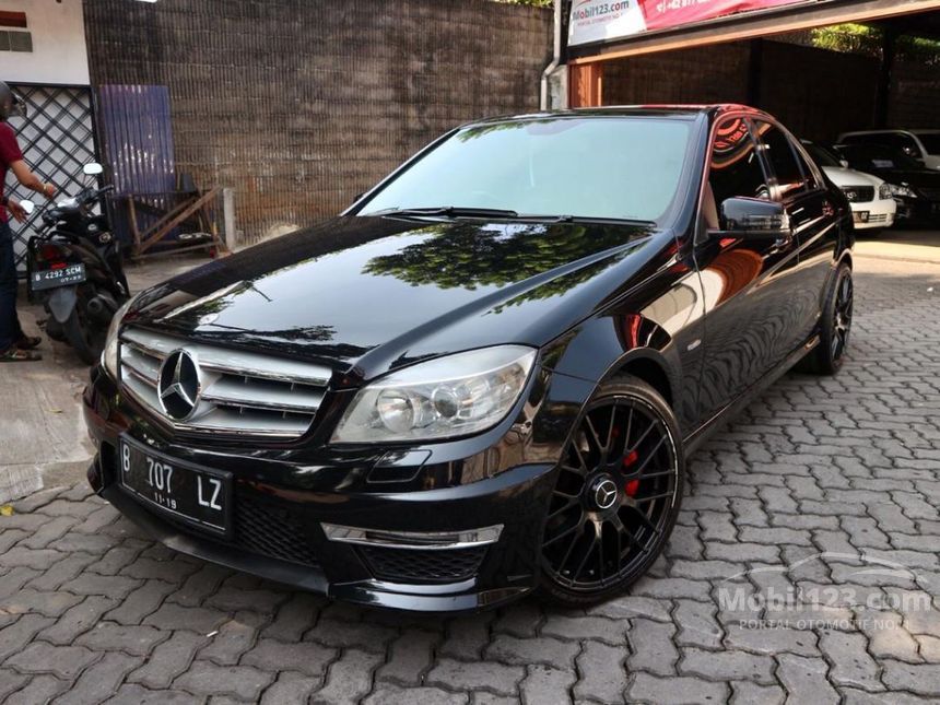 Jual Mobil Mercedes-Benz C200 2010 CGI 1.8 di DKI Jakarta Automatic Sedan Hitam Rp 200.000.000