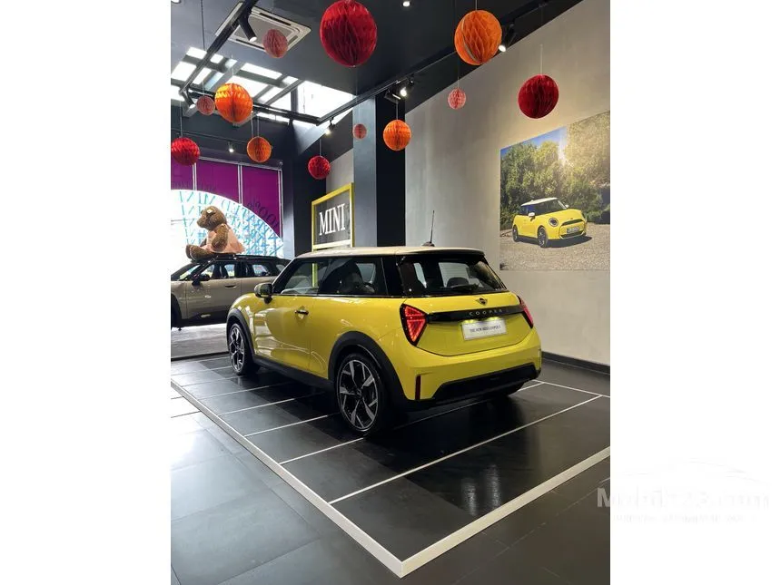 2025 MINI Cooper S 3 Door Hatchback